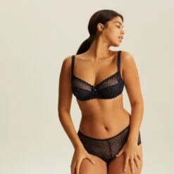 Culotte Haute Noir Sublime AMELIA -Magasin De Lingerie De Mode BL03481 03A WEB 3 9bcba36e 1f48 4021 aa71 dc75ec4d256d