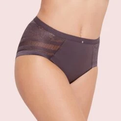Culotte Gris Couture Just Lift -Magasin De Lingerie De Mode BL03498 098 WEB 1 5551d207 2e70 4a4c 85c6 ab347c614642