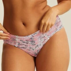 Shorty Ivoire LUCCIA SWING -Magasin De Lingerie De Mode BL07459 9A3 WEB 1 a6af5a7f 8230 4105 9360 346244c98b4d