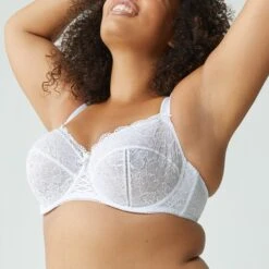 Soutien-gorge Emboîtant Avec Armatures Star White Luccia 6 Soutien-gorge Emboîtant Avec Armatures Star White Luccia -Magasin De Lingerie De Mode BL14409 016 WEB 11