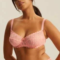 Soutien-gorge Emboîtant Avec Armatures Romance AMELIA 5 Soutien-gorge Emboîtant Avec Armatures Romance AMELIA -Magasin De Lingerie De Mode BL14481 07E WEB 11 6e2e9cab 42ac 4d77 9186 7073cbf26560