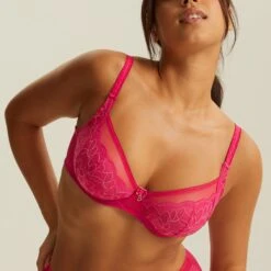 Soutien-gorge Emboîtant Avec Armatures Azalée CAPRI 6 Soutien-gorge Emboîtant Avec Armatures Azalée CAPRI -Magasin De Lingerie De Mode BL14500 079 WEB 11 745bd6e7 f5e1 4b3d 8b45 95a6d1c3563f