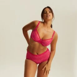 Soutien-gorge Emboîtant Avec Armatures Azalée CAPRI 7 Soutien-gorge Emboîtant Avec Armatures Azalée CAPRI -Magasin De Lingerie De Mode BL14500 079 WEB 3 8a5e8d6c 5d25 4991 91ba f2f7976ab8d1