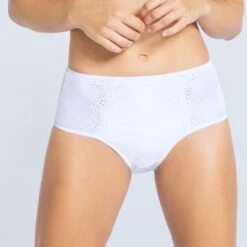 Boxer Gainant Blanc Emily 6 Boxer Gainant Blanc Emily -Magasin De Lingerie De Mode BL64230 BL WEB 1 ce5a4fd5 1825 47b2 b32d 36c07b325add