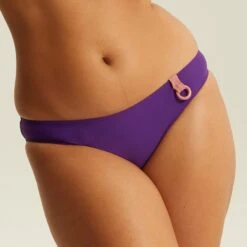 Culotte De Bain Violet MADDELANA -Magasin De Lingerie De Mode BS02416 082 WEB 1 fc9d631d f9f2 47d3 8942 25de1a49ddd7