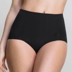 Culotte Noir Livorne -Magasin De Lingerie De Mode CL03875 030 WEB 1 2083be10 1a39 4dcf b7d1 27fc4f5bed07