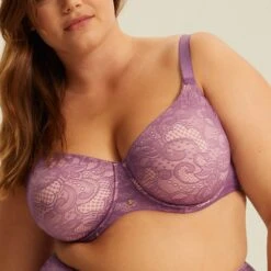Soutien-gorge Emboîtant Avec Armatures Mauve AMALFI -Magasin De Lingerie De Mode CL44878 081 WEB 11 910d556d af2b 4d13 8cef 5395ff827ac1